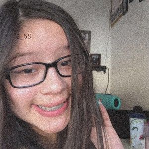 Meet your Posher, Mayra